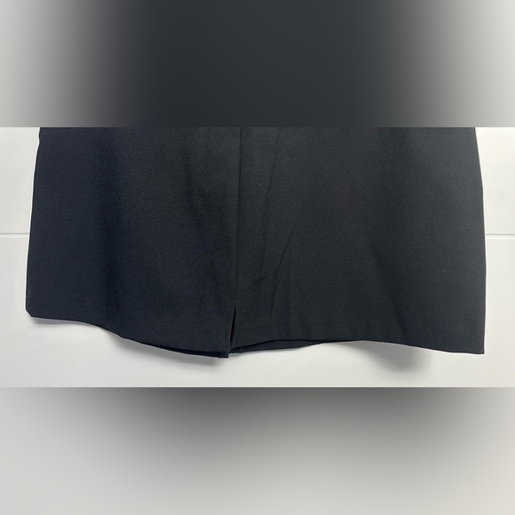 Y2K Juniors Skirt with Metal Accent - Size 11 - Picture 7 of 8